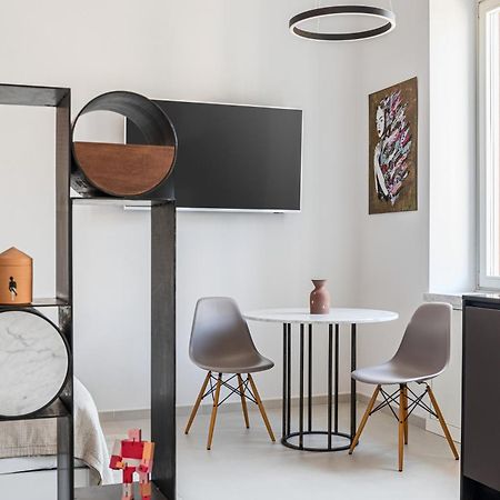 Ambio Suites Luxury Trastevere โรม ภายนอก รูปภาพ