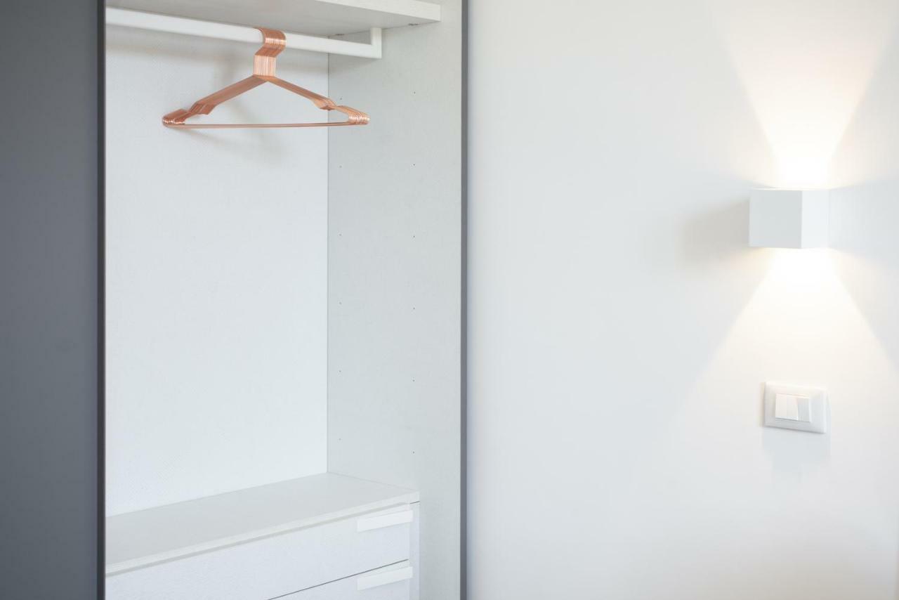 Ambio Suites Luxury Trastevere โรม ภายนอก รูปภาพ