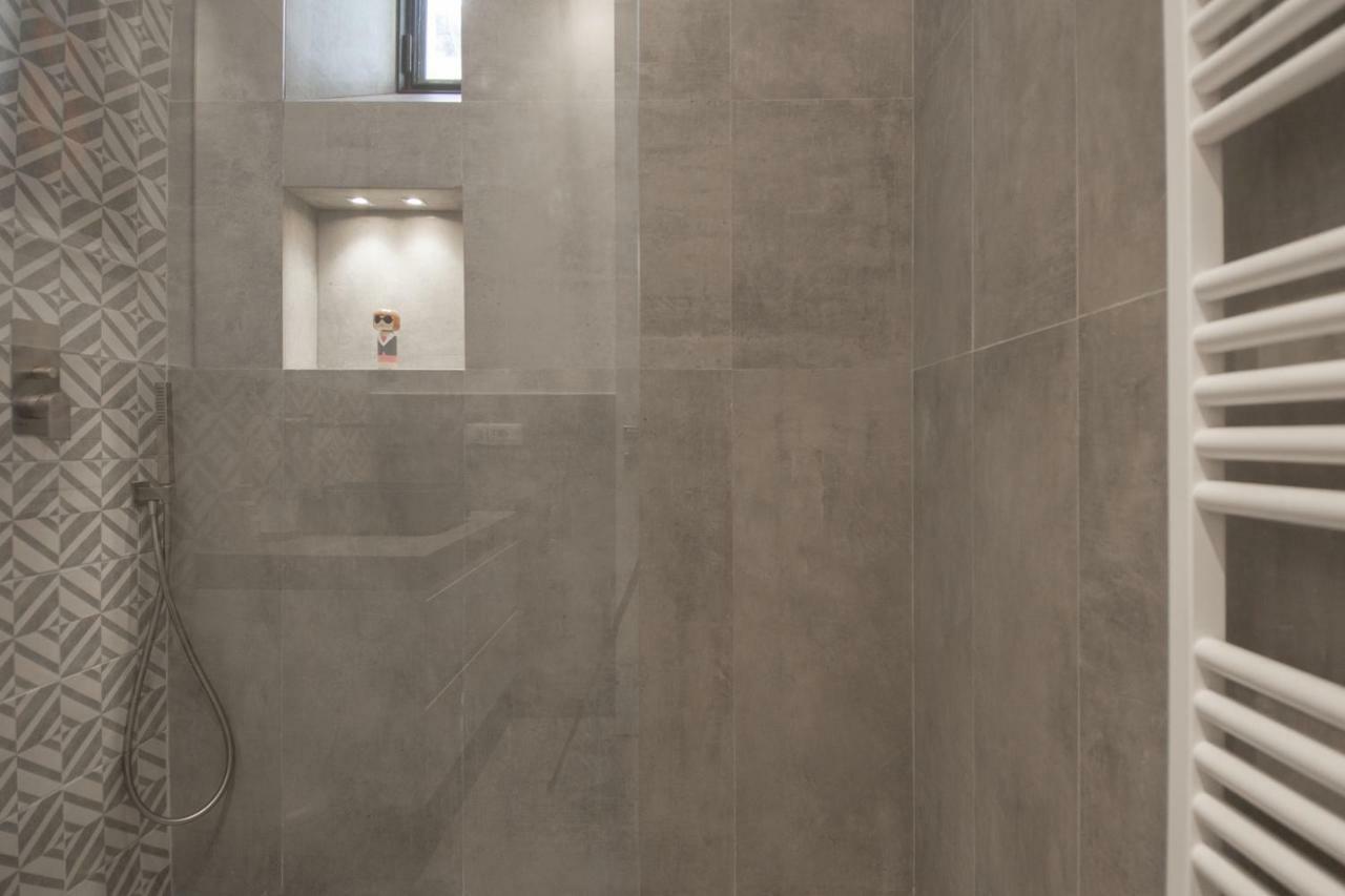 Ambio Suites Luxury Trastevere โรม ภายนอก รูปภาพ